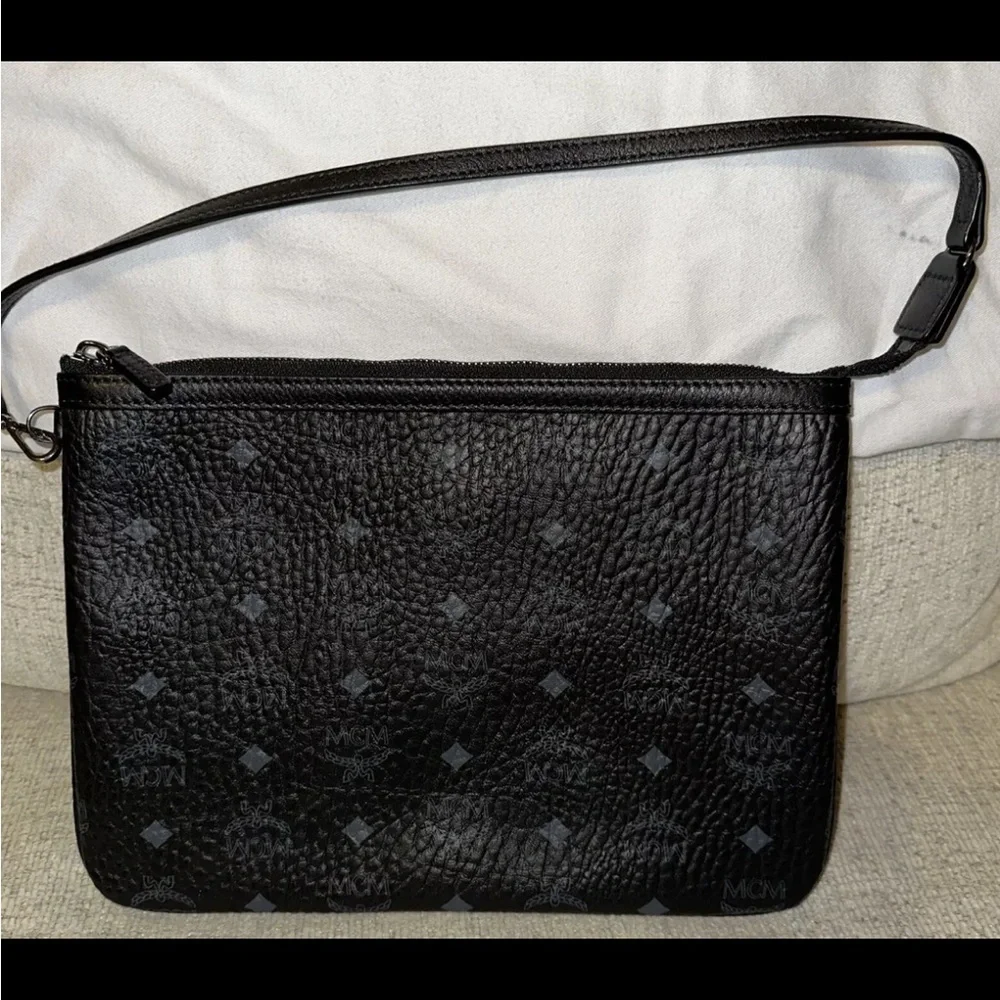 Authentic MCM tote with pouch, paperwork, and Tags. Love this Bag!! - Picture 15 of 16
